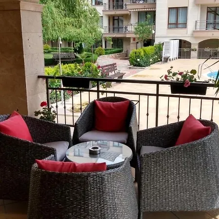 Apartamento Charming In Sorrento Sole Mare Sveti Vlas