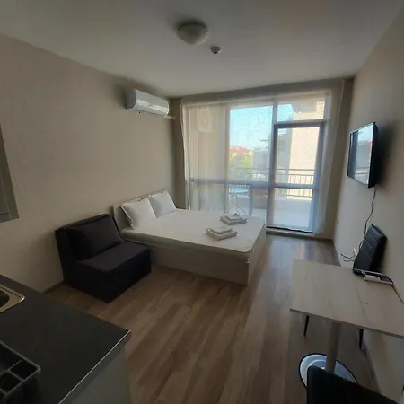 Апартаменты Charming In Sorrento Sole Mare